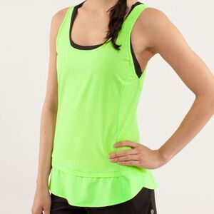 RARE: Lululemon Run: Mod Moves Singlet